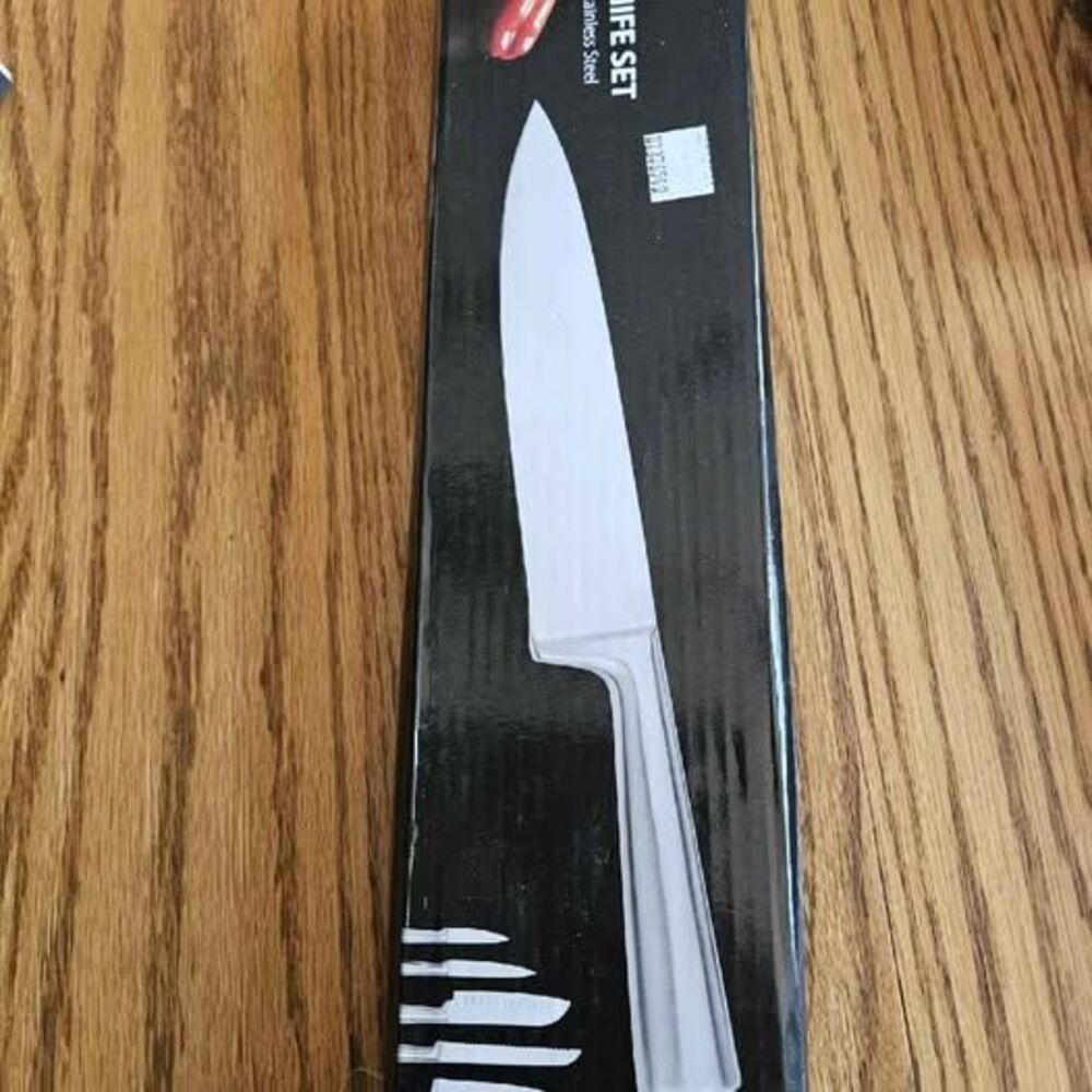5-Piece Stainless Steel Kitchen Knife Set – Brand New in Box!